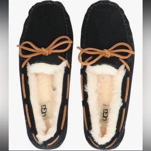 UGG women’s Dakota slippers